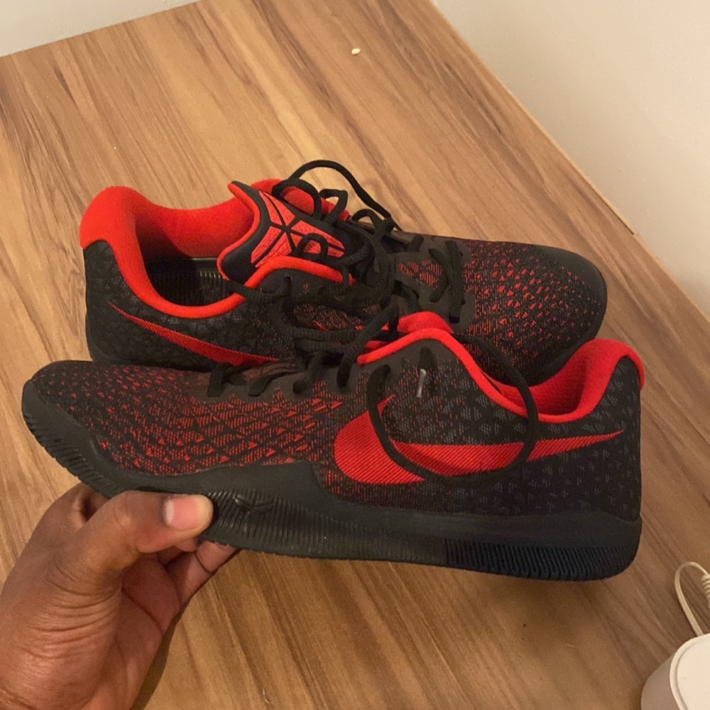 Nike Kobe Mamba Instinct Low Basketball Shoes 852473-016 University Red - Picture 2 of 8